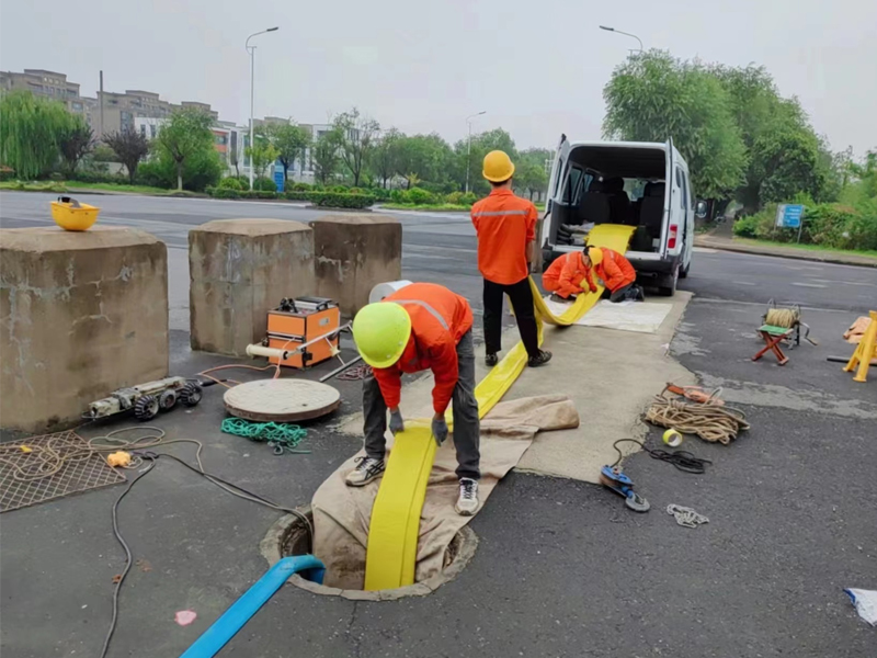 锁五光固化管道修复