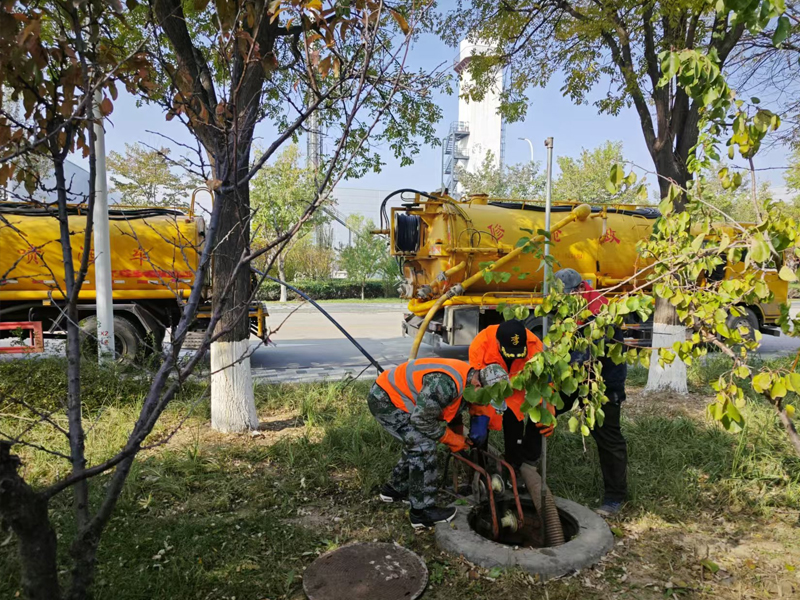 锁五厂区管道清洗